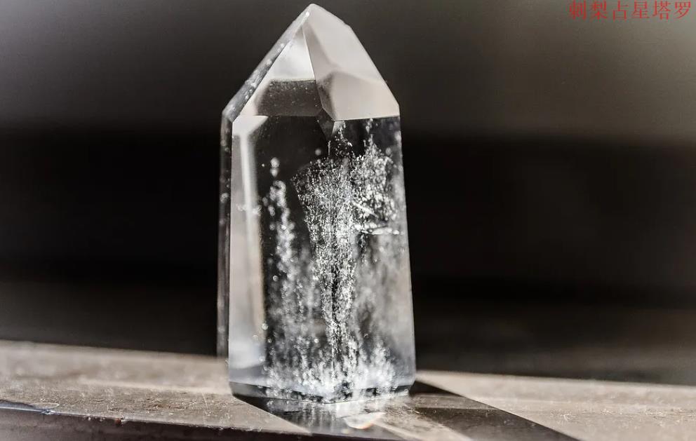 【水晶能量石百科】白水晶丨拥抱大地的力量 