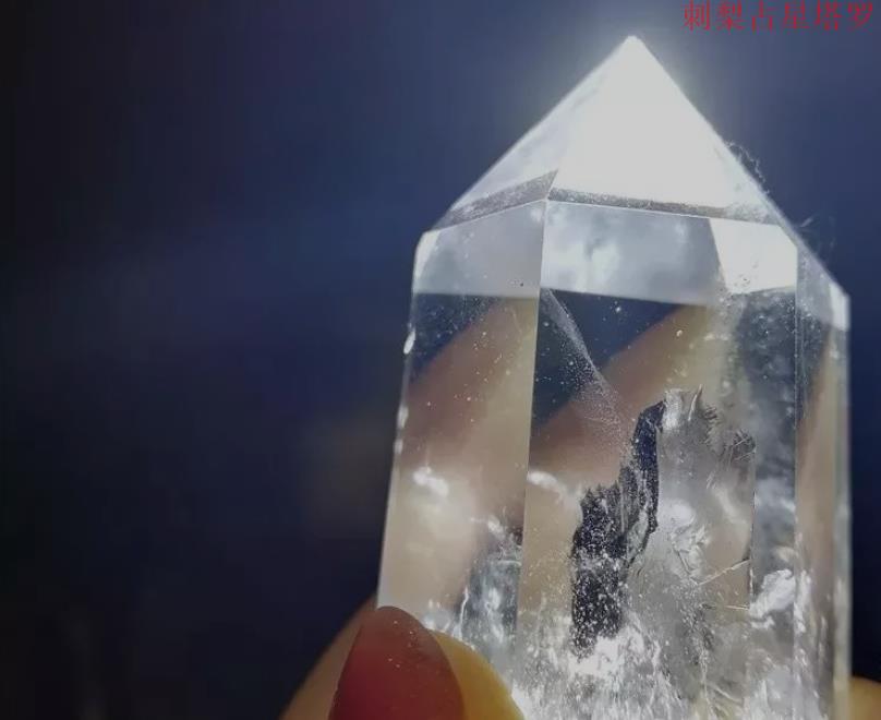 关于水晶裂纹对能量的影响