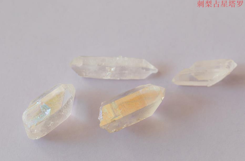 初学者水晶魔法：水晶颜色、用途和常见水晶