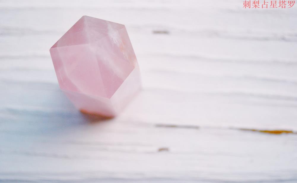 【水晶能量石百科】能量石丨为何水晶拥有疗愈能量？ 