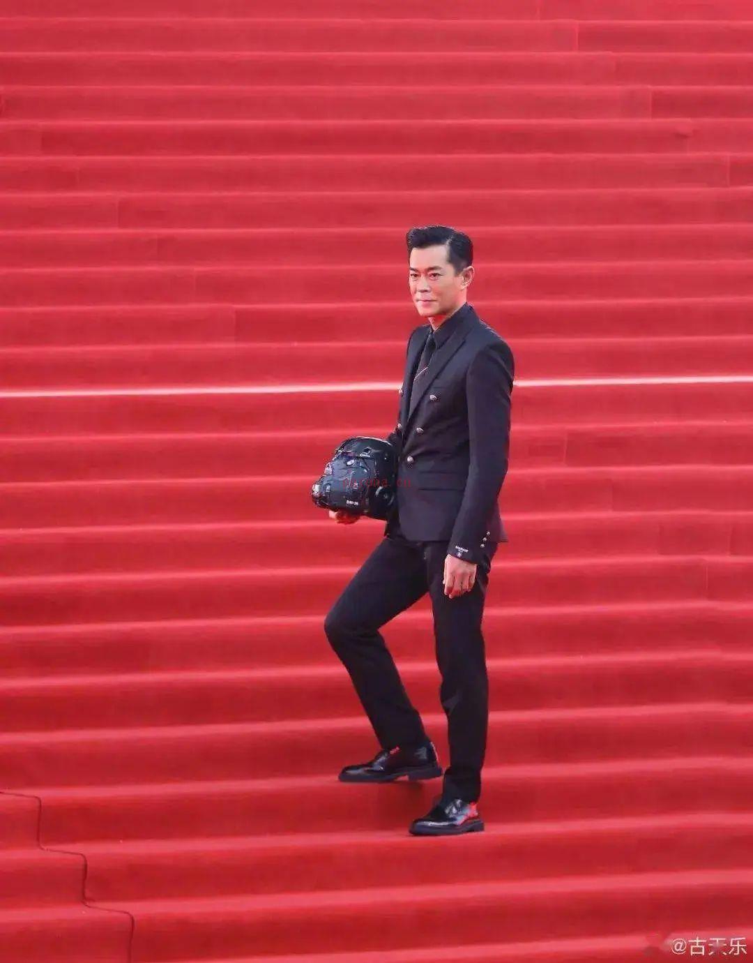 古天乐星盘分析 星盘古天乐 | 占星网 星座星盘塔罗占卜 刺梨占星塔罗